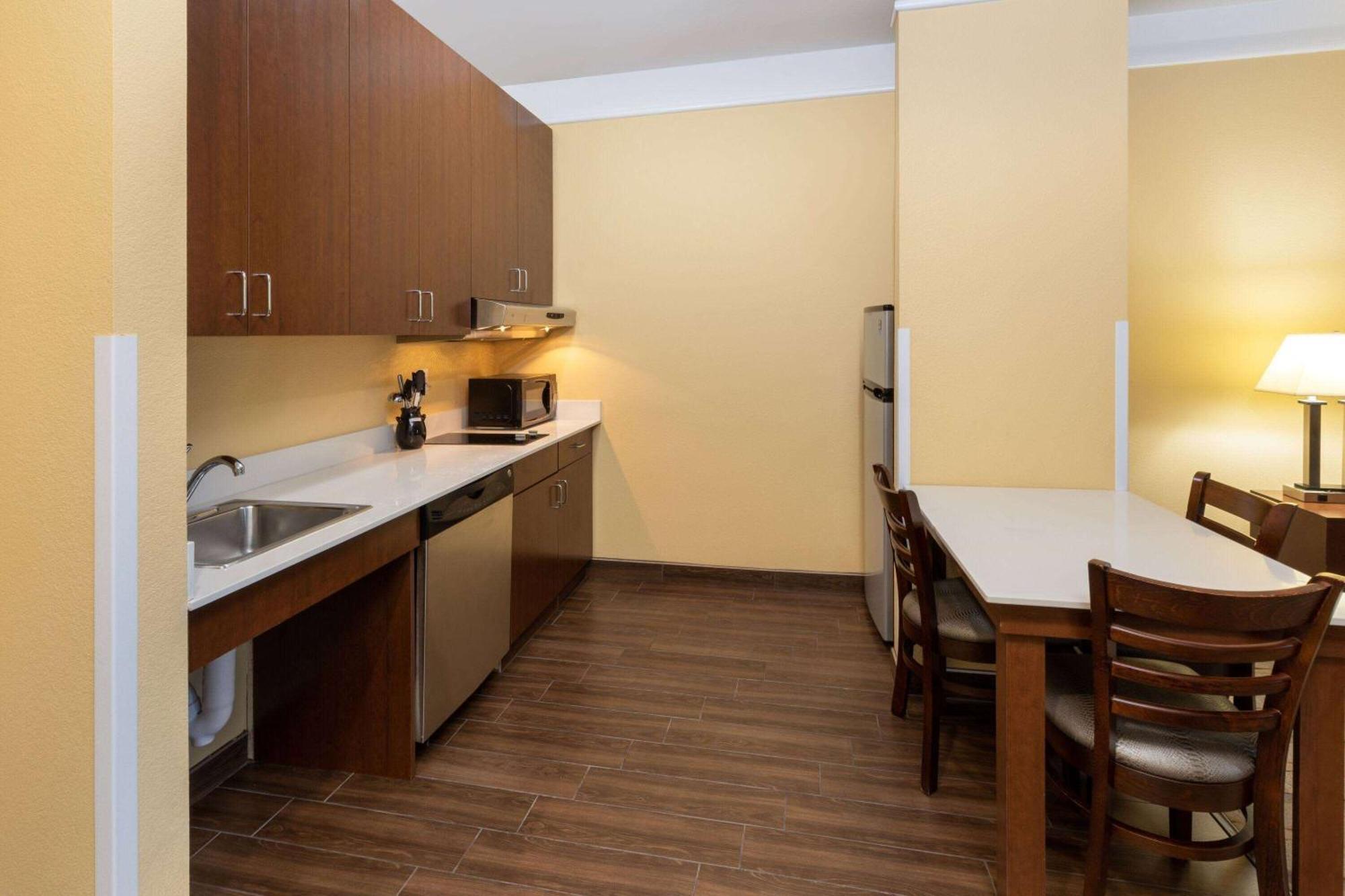 La Quinta By Wyndham Houston Nw Beltway8/Westrd Hotell Jersey Village Eksteriør bilde